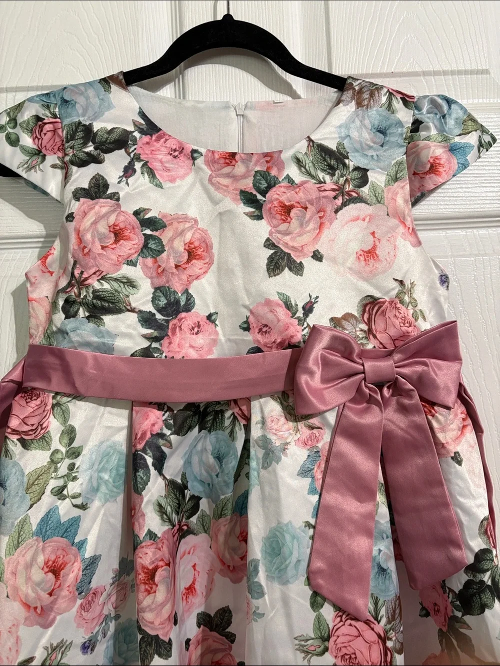 Source Unknown White Floral Dress with Pink and Blue Accents